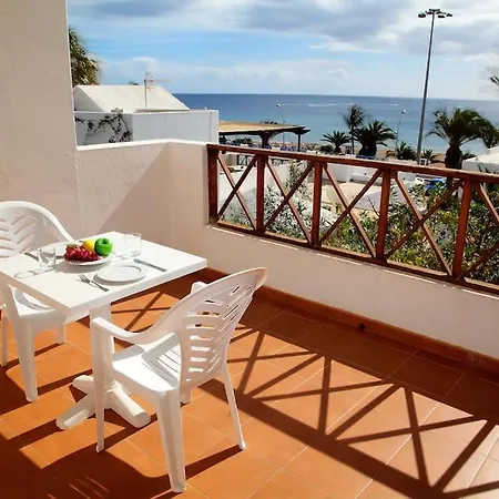 Tabaybas C7, Central One Bed Apartment Puerto del Carmen (Lanzarote)
