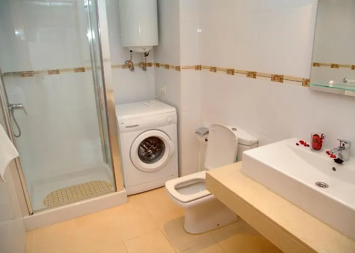 Tabaybas C7, Central One Bed Apartment Puerto del Carmen (Lanzarote)